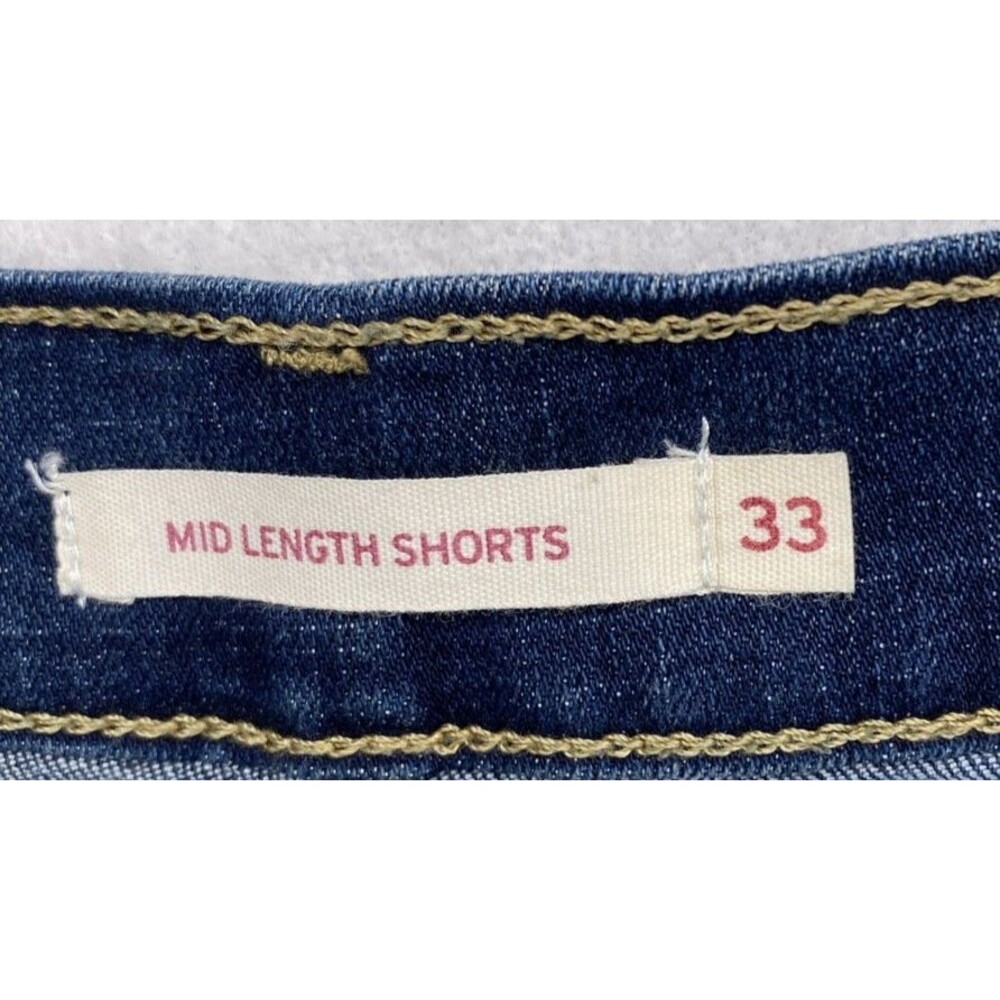 Levi's Mid Length Shorts Womens Size 33 Blue Denim Cuffed Stretch Flat Front - Picture 6 of 11